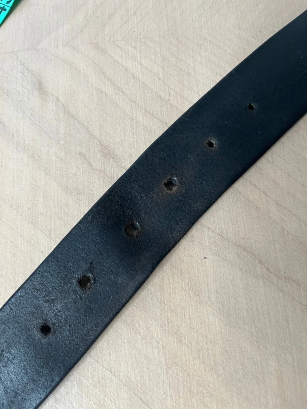 Classic Black Leather Men's Belt Silver Tone Roll Buckle Size 38 Durable